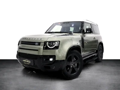 2021 Land Rover Defender 90 HSE 6 Cylinders petrol Engine Green Grey SUV GCC Specs