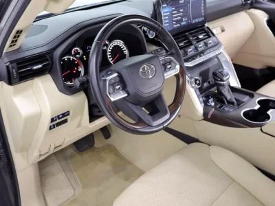 2022 Toyota Land Cruiser GXR V6 TWIN TURBO Petrol Engine Grey Beige SUV GCC Specs
