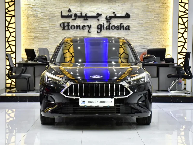 2024 JAC J7 Luxury 1.5L Turbocharged 4 Cylinders Petrol Engine Black Brown Sedan GCC Specs