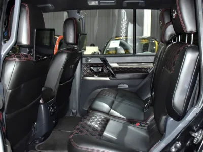2020 Mitsubishi Pajero Signature Edition 3.8 Litres 6 Cylinders Petrol Engine Black SUV GCC Specs