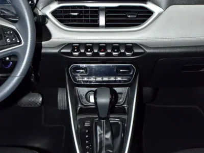 2023 Chevrolet Groove LT 1.5 Litres 4 Cylinders petrol Engine Blue Black Crossover GCC Specs