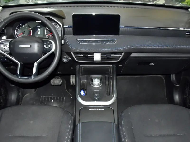 2023 Haval Jolion Plus 1.5L Turbo 4 Cylinders Petrol Engine Silver Black Crossover GCC Specs