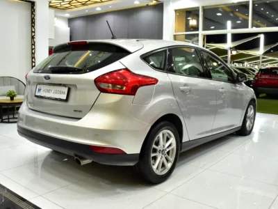2018 Ford Focus Titanium 1.5-litre 4 Cylinders Petrol Engine Silver Beige Hatchback GCC Specs