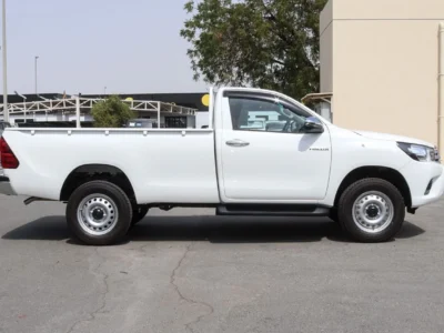 202 Toyota Hilux SC 2.4 Litres 4 Cylinders Diesel Engine White Maroon Pickup Truck GCC Specs