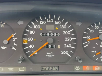 1995 Mercedes-Benz E-Class E320 6 Cylinders Petrol Engine Black White Sedan Helios Interior