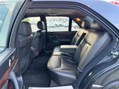 1993 Mercedes-Benz SEL-Class 500 SEL 8 Cylinders Petrol Engine Black Sedan Clean Title