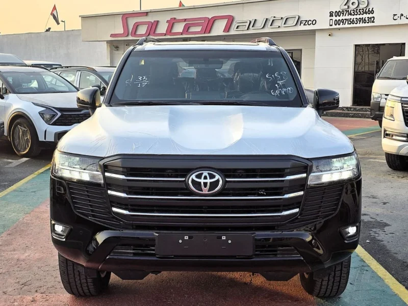 2026 Toyota Land Cruiser GXR 4.0 Litres 6 Cylinders Petrol Engine Black SUV GCC Specs