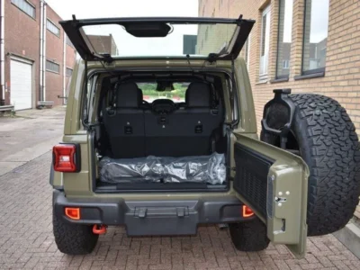 2026 Jeep Wrangler Rubicon 2.0L Turbo 4 Cylinders Petrol Engine Green Black SUV 4WD GCC Specs