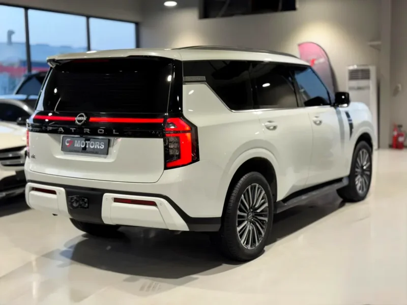 2025 Nissan Patrol SE Titanium 4.0 Liters 6 Cylinders Petrol Engine White Tan SUV GCC Specs