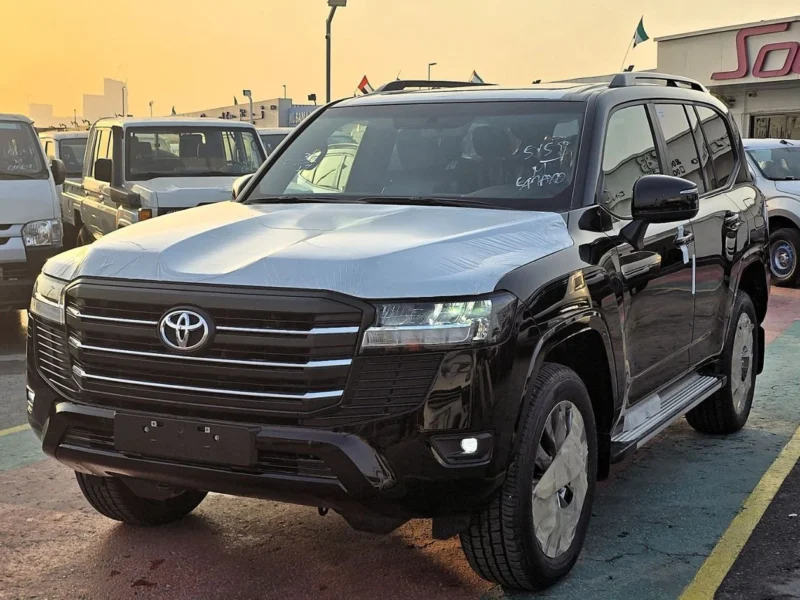 2026 Toyota Land Cruiser GXR 4.0 Litres 6 Cylinders Petrol Engine Black SUV GCC Specs