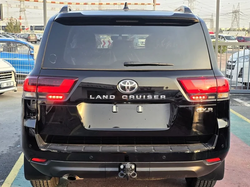 2026 Toyota Land Cruiser GXR 4.0 Litres 6 Cylinders Petrol Engine Black SUV GCC Specs
