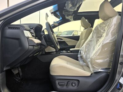 2026 Toyota Camry LE 2.5L Hybrid 4 Cylinders Engine Silver Beige Sedan GCC Specs