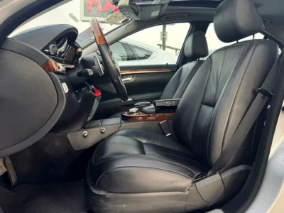 2007 Mercedes-Benz S-Class S 350 3.5 Litres 6 Cylinders Petrol Engine Silver Black Sedan
