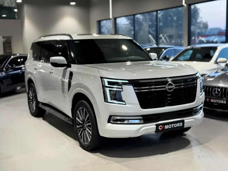 2025 Nissan Patrol SE Titanium 4.0 Liters 6 Cylinders Petrol Engine White Tan SUV GCC Specs