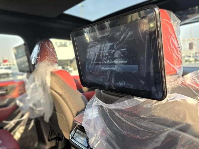 2026 Nissan Patrol Platinum SE 3.8L 6 Cylinders Petrol Engine White Red SUV GCC Specs
