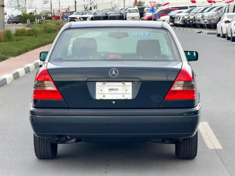 1997 Mercedes-Benz C-Class C200 4 Cylinders Petrol Engine Black Sedan 4 Auction Grade