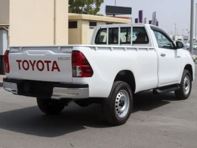 202 Toyota Hilux SC 2.4 Litres 4 Cylinders Diesel Engine White Maroon Pickup Truck GCC Specs