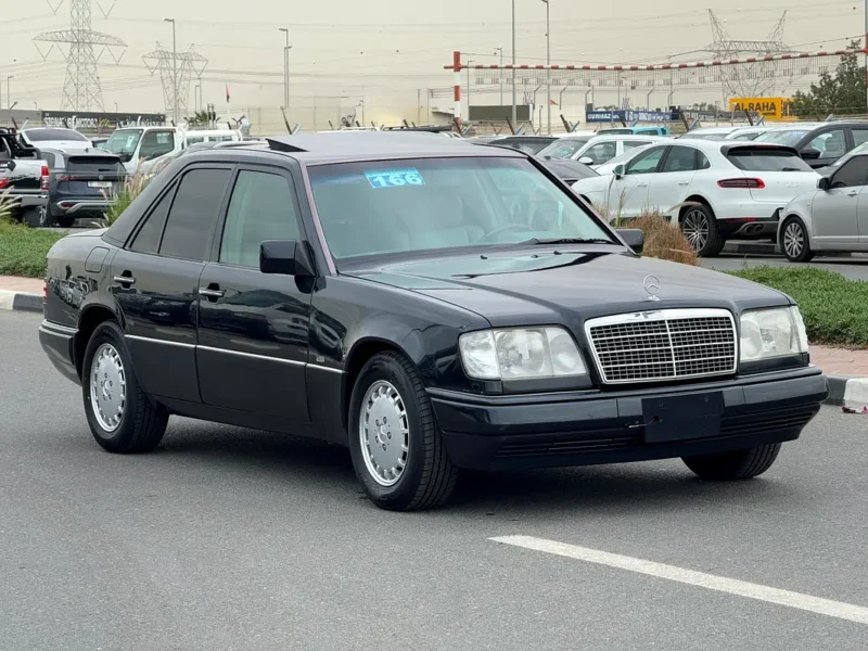 1995 Mercedes-Benz E-Class E320 6 Cylinders Petrol Engine Black White Sedan Helios Interior