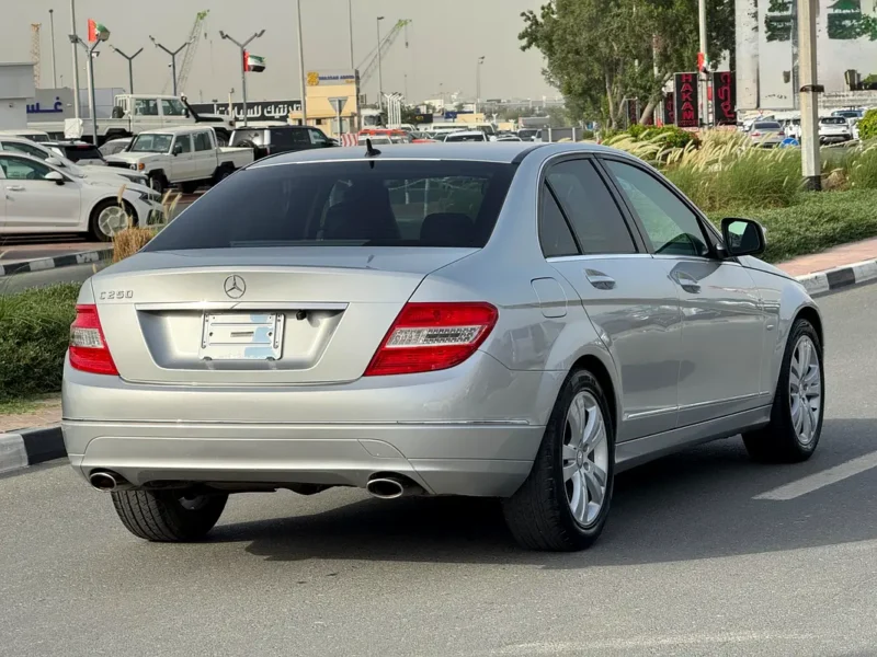 2008 Mercedes-Benz C-Class C250 2.5 Litres 4 Cylinders Petrol Engine Silver Black Sedan Auction Grade 4/B