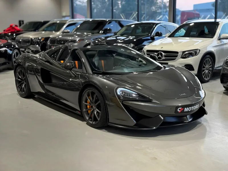 2018 McLaren 570S Spider 3.8-liter twin-turbocharged V8 Grey Sports Car GCC Specs Full Option