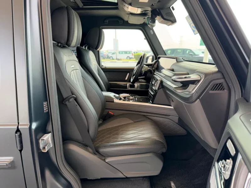 2022 Mercedes-Benz G-Class G 63 AMG 8 Cylinders Petrol Engine Black SUV AUCTION GRADE 4/B