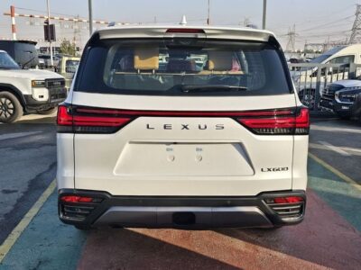 2026 LEXUS SIGNATURE LX600 3.5 Litres 6 Cylinders Engine White Tan SUV A/T