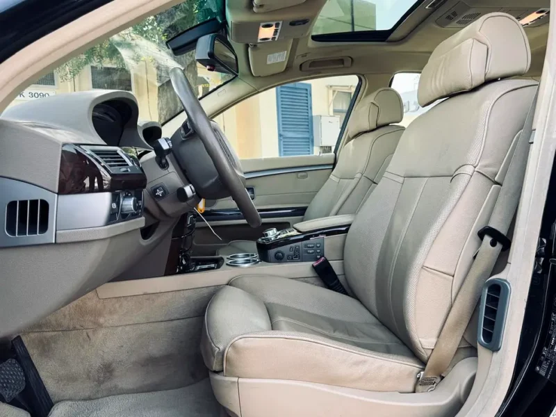 2007 BMW 7-Series 740i 4.0-liter V8 Petrol Engine Black Beige Sedan CLEAN TITLE