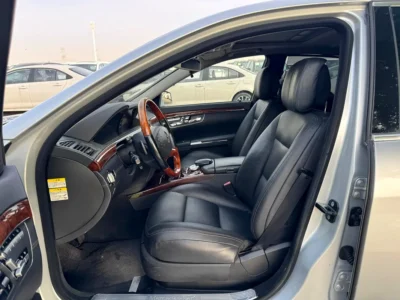 2012 Mercedes-Benz S-Class S 550 8 Cylinders Petrol Engine Silver Black Sedan 4 Auction Grade
