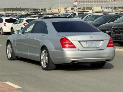 2012 Mercedes-Benz S-Class S 550 8 Cylinders Petrol Engine Silver Black Sedan 4 Auction Grade