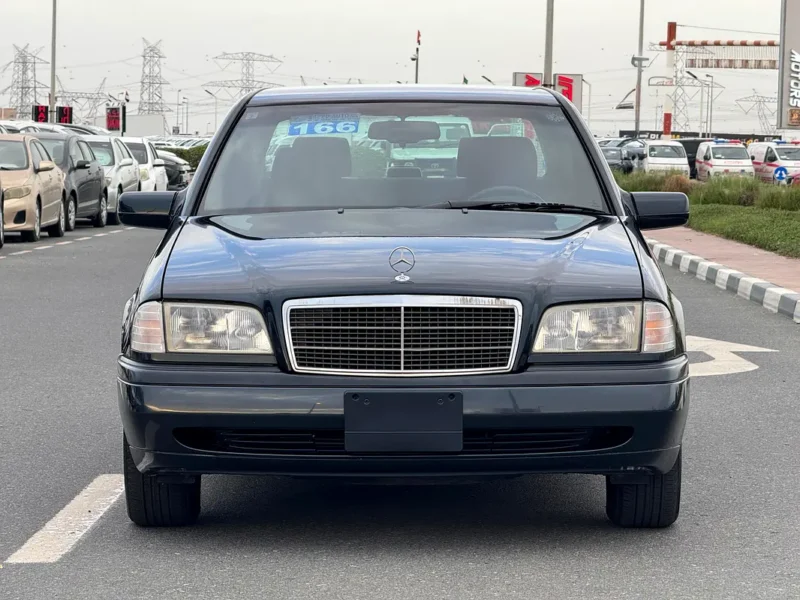 1997 Mercedes-Benz C-Class C200 4 Cylinders Petrol Engine Black Sedan 4 Auction Grade