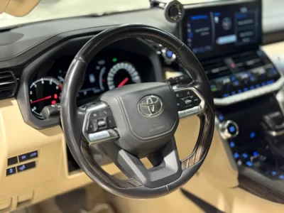 2023 Toyota Land Cruiser VXR 4.0 Litres V6 Petrol Engine White Beige SUV GCC Specs