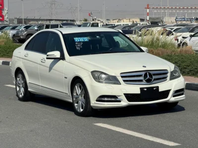 2012 Mercedes-Benz C-Class C350 3.5-liter Naturally Aspirated V6 Engine White Black Sedan