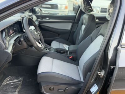 2025 Volkswagen Golf Base 2.0 Litres 4 Cylinders Petrol Engine Black Grey Hatchback