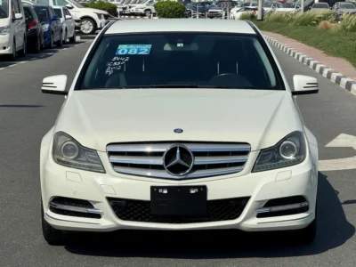 2012 Mercedes-Benz C-Class C350 3.5-liter Naturally Aspirated V6 Engine White Black Sedan