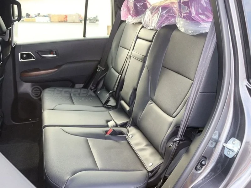 2026 Toyota Land Cruiser GXR 3.3L Turbo Diesel 6 Cylinders Engine Grey Black SUV GCC Specs