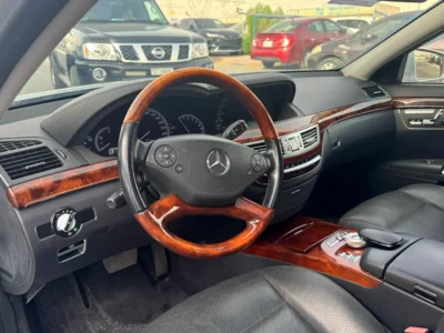 2010 Mercedes-Benz S-Class S 550 8 Cylinders Petrol Engine Silver Black Sedan CLEAN CAR