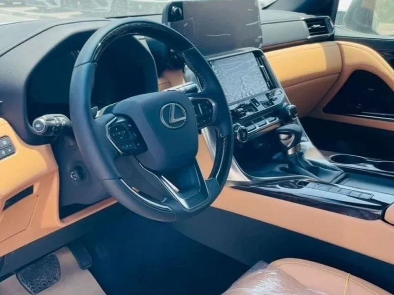 2026 LEXUS LX600 SIGNATURE 3.5 Litres 6 Cylinders Petrol Engine Black Tan SUV GCC Specs