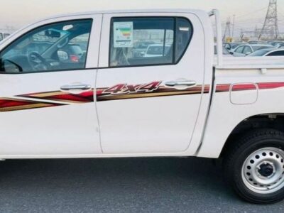 2025 Toyota Hilux PREMIER GL 2.4 Litres 4 Cylinders Diesel Engine White Red Pickup Truck GCC MT