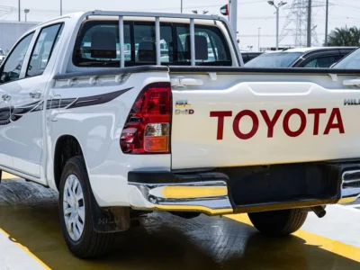 2024 Toyota Hilux 4 Cylinders Diesel Engine White Red Pickup Truck GCC Specs Manual