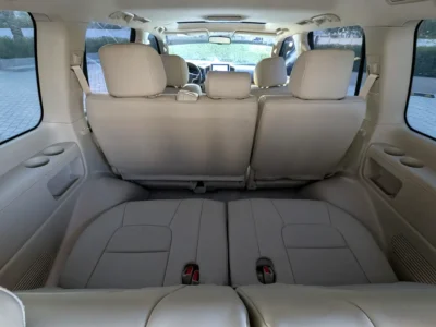 2018 Toyota Land Cruiser GXR 4.6 Litres V8 Petrol Engine White Beige SUV GCC Specs Full Option