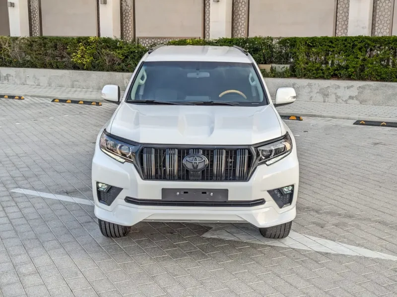 2020 Toyota Prado 6 Cylinders Petrol Engine White Black SUV GCC Specs Pristine Condition