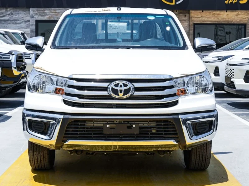 2024 Toyota Hilux 4 Cylinders Diesel Engine White Red Pickup Truck GCC Specs Manual
