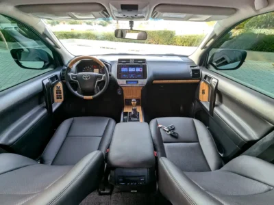2020 Toyota Prado 6 Cylinders Petrol Engine White Black SUV GCC Specs Pristine Condition