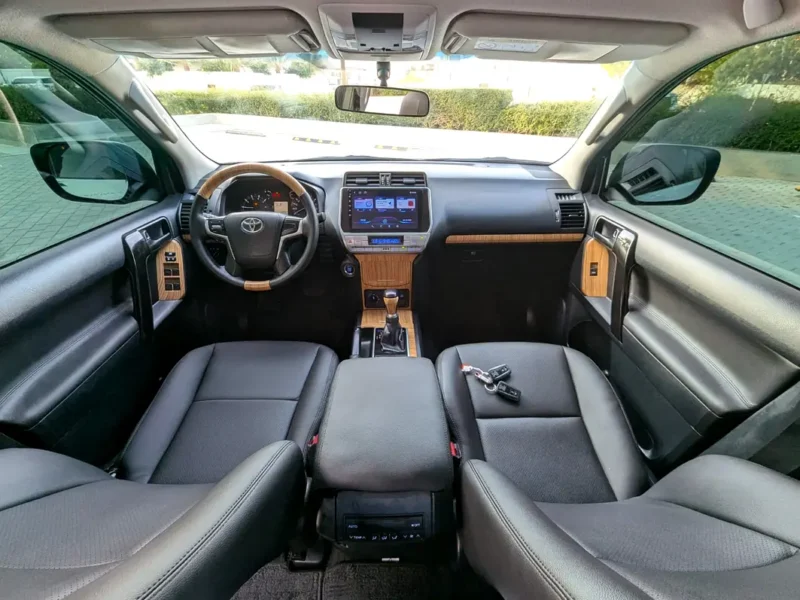2020 Toyota Prado 6 Cylinders Petrol Engine White Black SUV GCC Specs Pristine Condition
