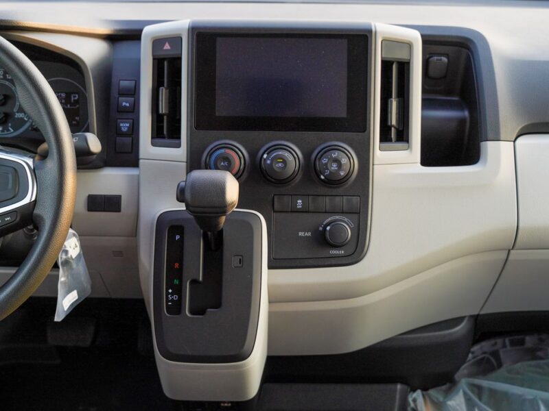 2025 Toyota Hiace 3.5 Litres 6 Cylinders Diesel Engine White Grey Van GCC Specs Automatic