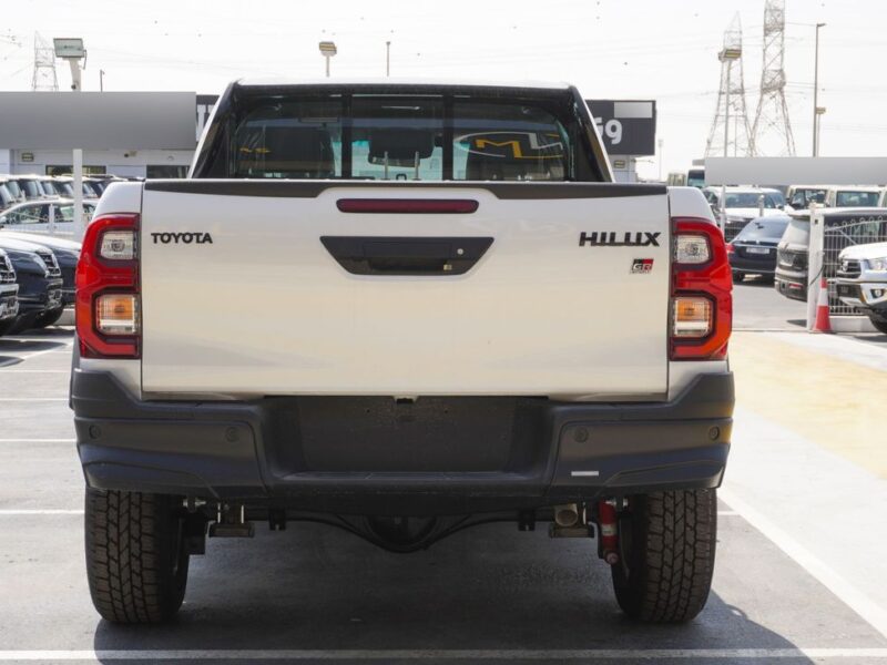 2025 Toyota Hilux GR Sport 4.0 Litres V6 Petrol Engine White Black Pickup Truck GCC Specs