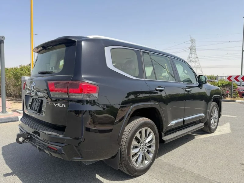 2026 Toyota Land Cruiser VXR 4.0 Litres 6 Cylinders Petrol Engine Black Beige SUV GCC Specs