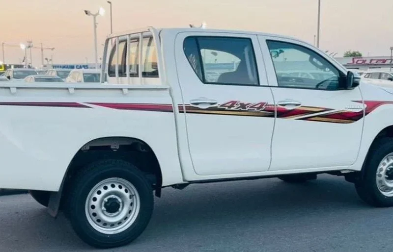 2025 Toyota Hilux PREMIER GL 2.4 Litres 4 Cylinders Diesel Engine White Red Pickup Truck GCC MT