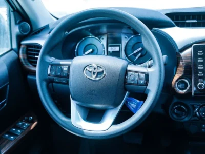 2026 Toyota Hilux 4.0 Litres 6 Cylinders Petrol Engine White Black Pickup Truck GCC Specs