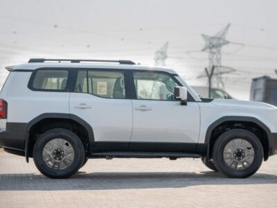 2026 Toyota Prado 2.8 Litres 4 Cylinders Diesel Engine White Beige SUV GCC Specs